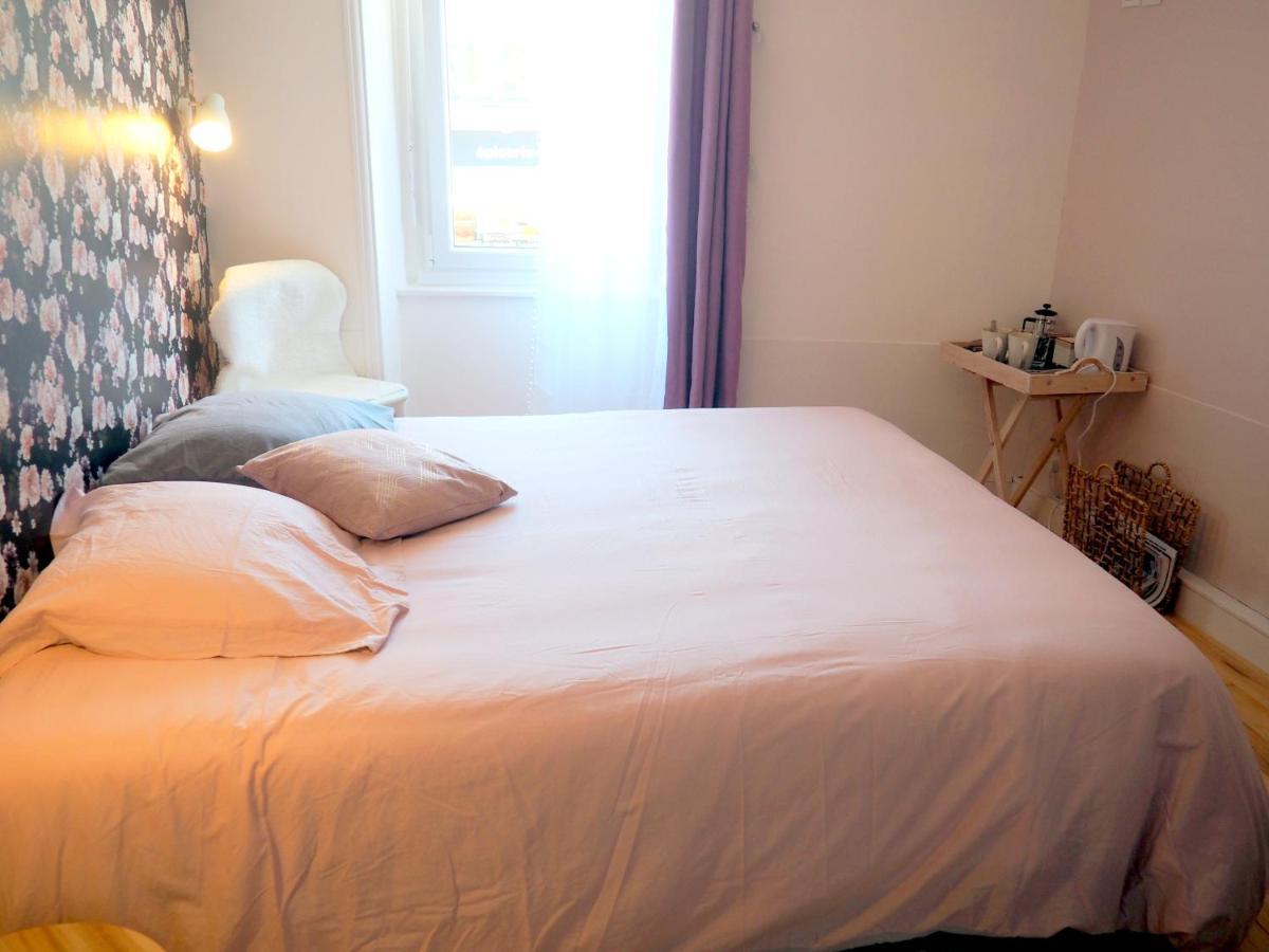 Chambre Double Flora 2 Personnes Brehal Exterior photo
