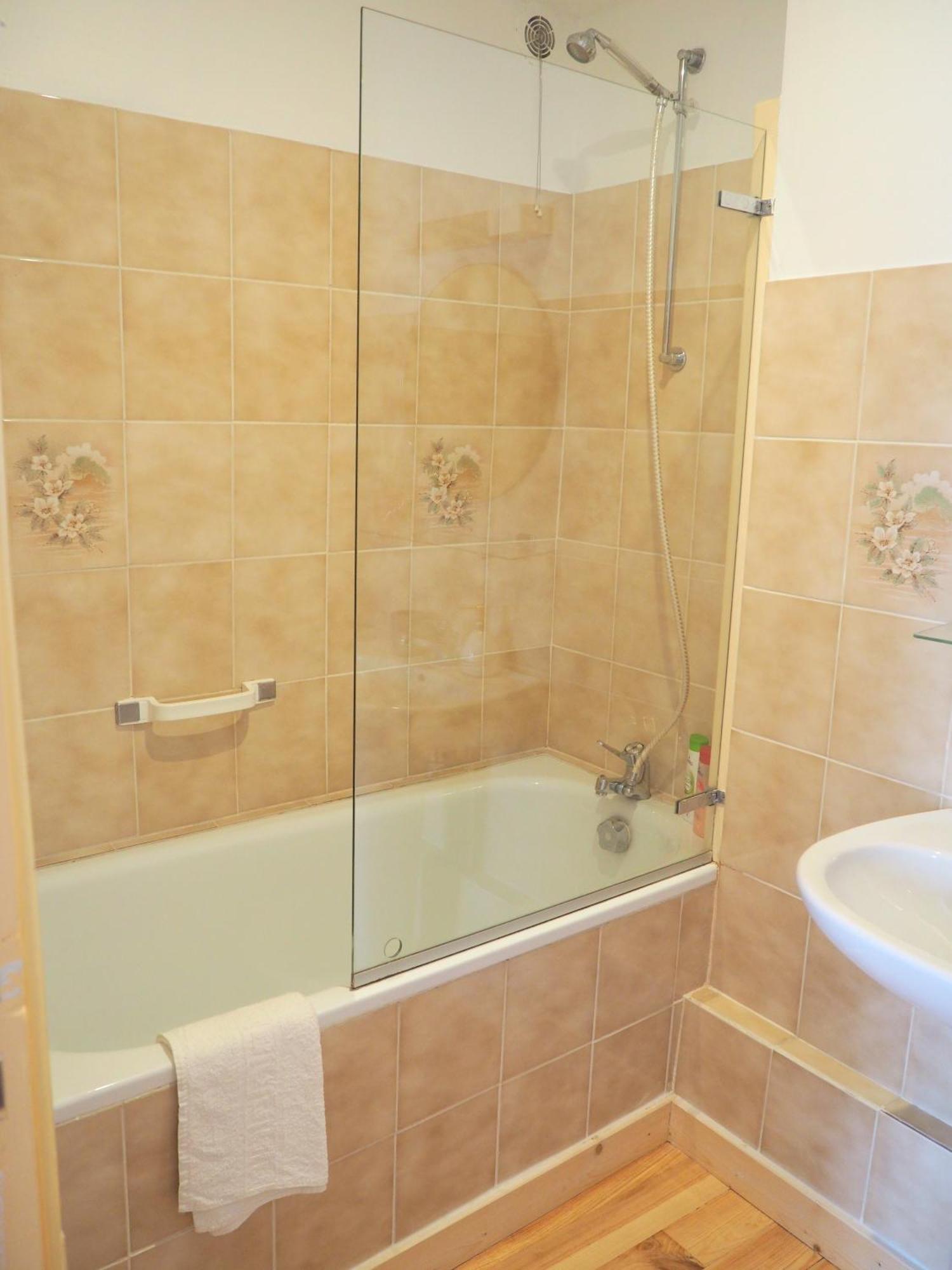 Chambre Double Flora 2 Personnes Brehal Exterior photo